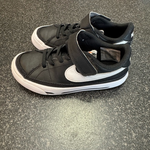 Toddler Nike Court Legacy Sneakers - Picture 2 of 7